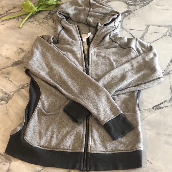 lululemon athletica Tops - Lululemon sweatshirt